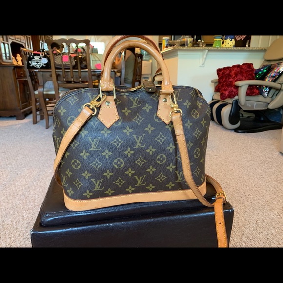 SOLD Purse do not buy - Picture 3 of 8